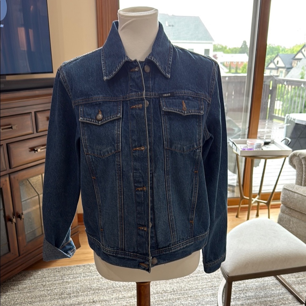 Izod Jean Jacket with Classic Cut and Embellishments